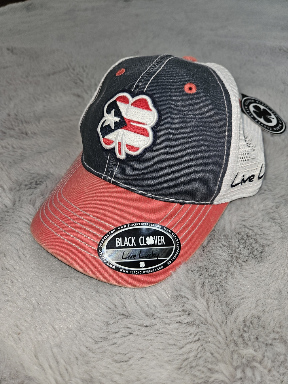 NEW! Black Clover Red & Navy Trucker Hat with American Flag Clover Patch NWT - Picture 2 of 12